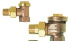 Запорный клапан для однотрубных систем Veramax (V2430, V2440), РN10, 130 оС, красная бронза, DN25 мм, Kvs 7, 1 дюйм, угловой